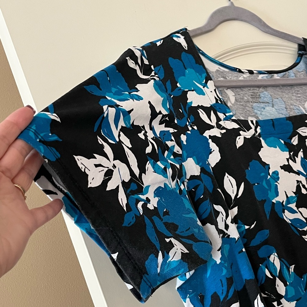 Jessica London Cotton Blend Floral Blouse Women’s size 18/20 - Picture 9 of 15